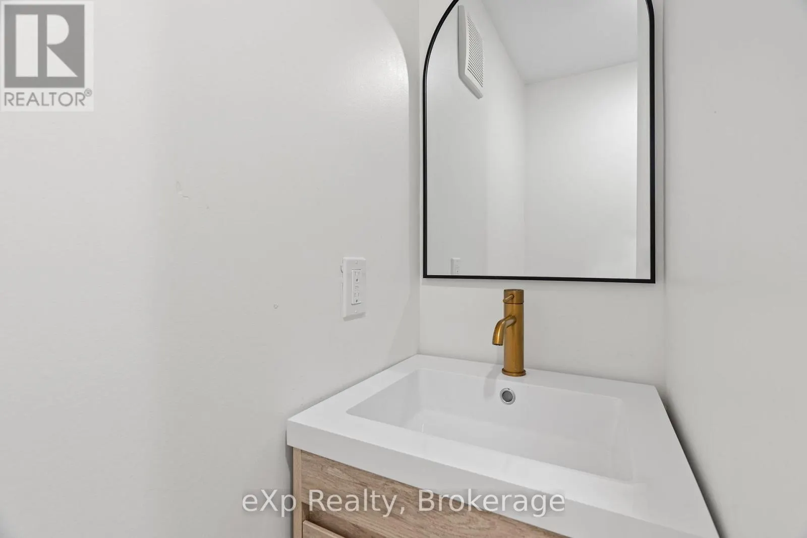 38 - 88 AVONWOOD DRIVE, #38