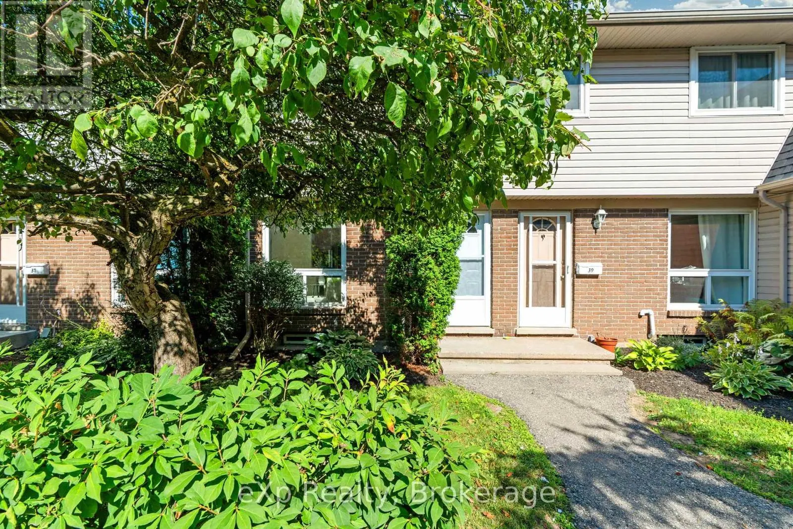 38 - 88 AVONWOOD DRIVE, #38