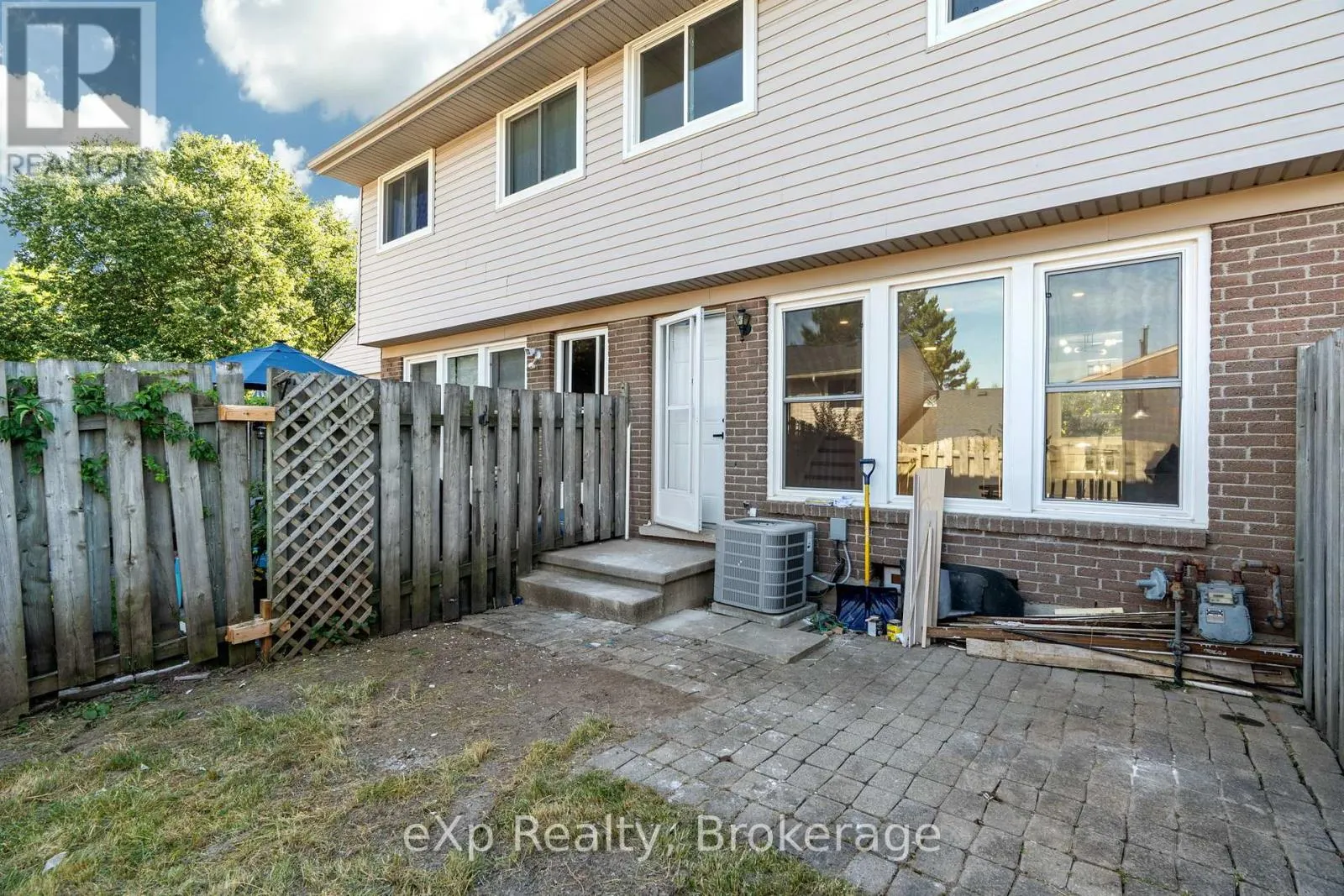 38 - 88 AVONWOOD DRIVE, #38