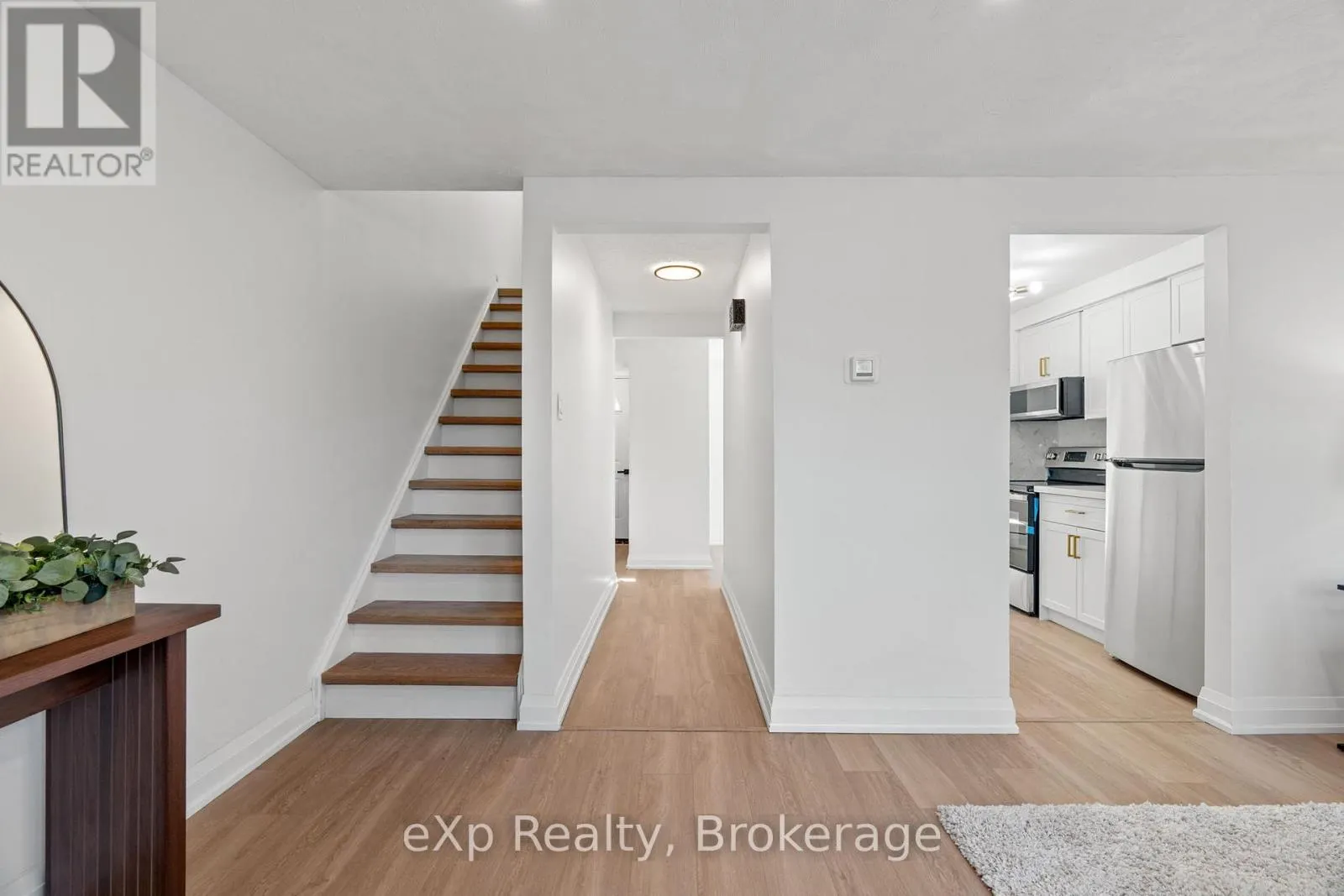 38 - 88 AVONWOOD DRIVE, #38