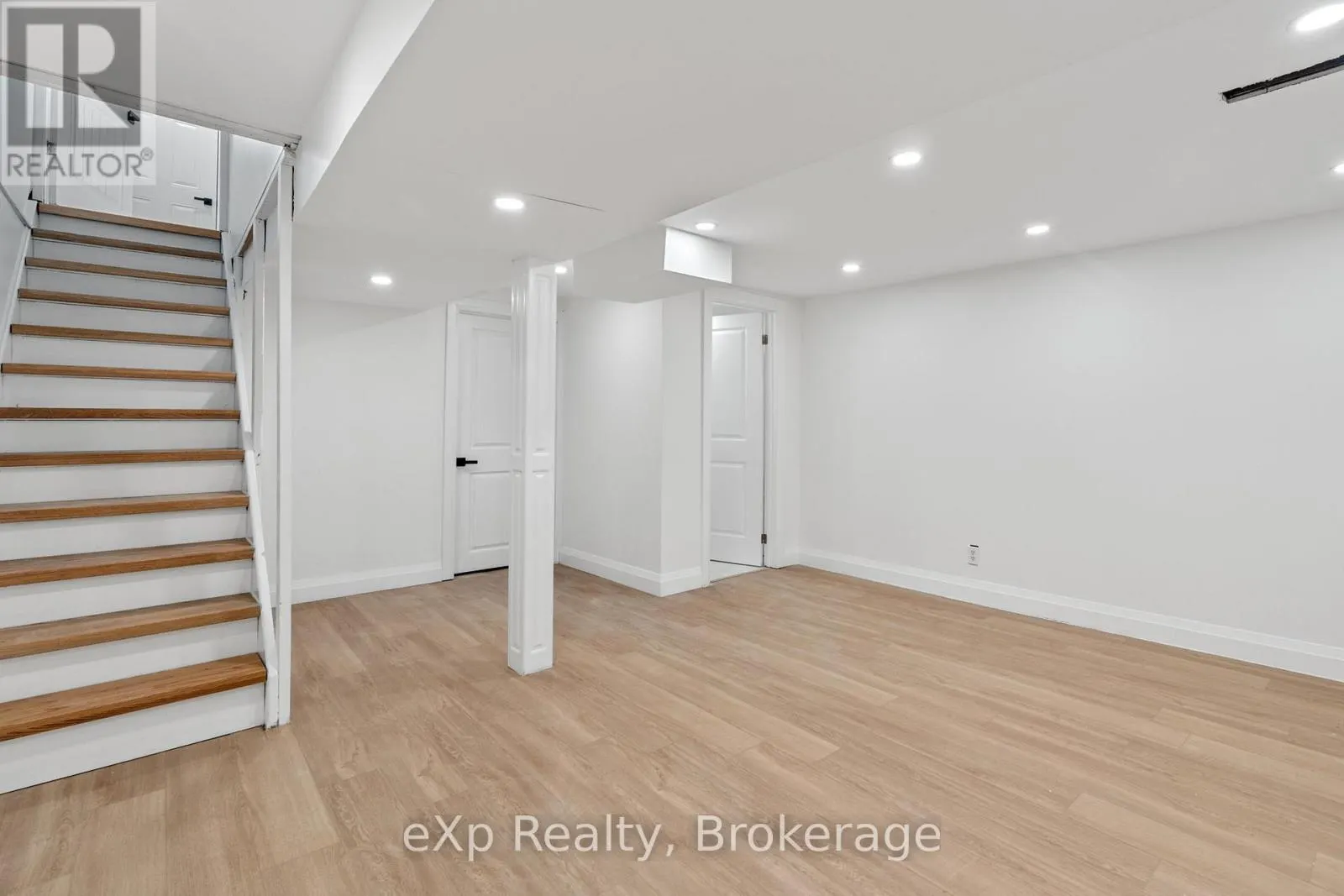 38 - 88 AVONWOOD DRIVE, #38