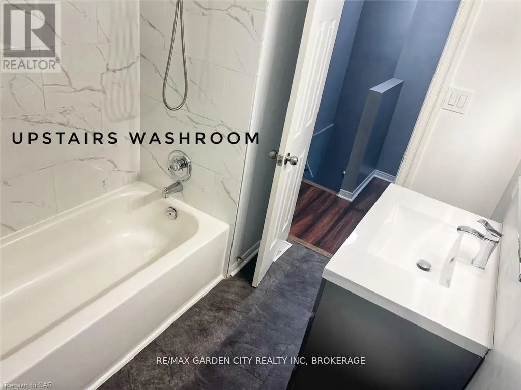 53 - 50 LAKESHORE ROAD, #53