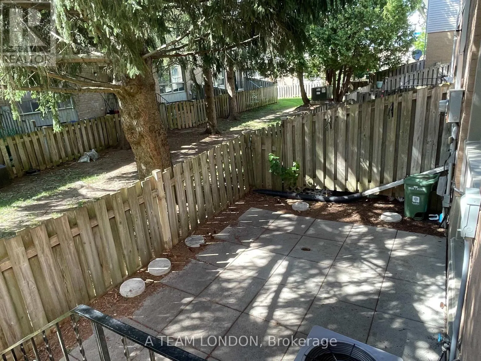 39 - 35 WATERMAN AVENUE, #39