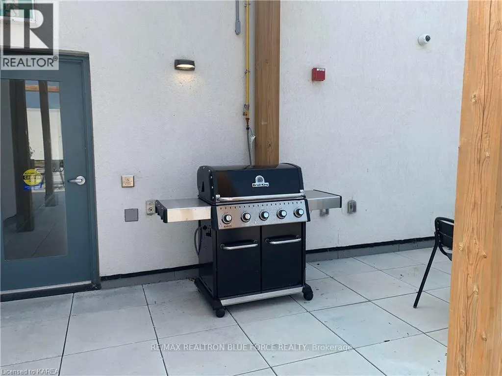 722 - 652 PRINCESS STREET