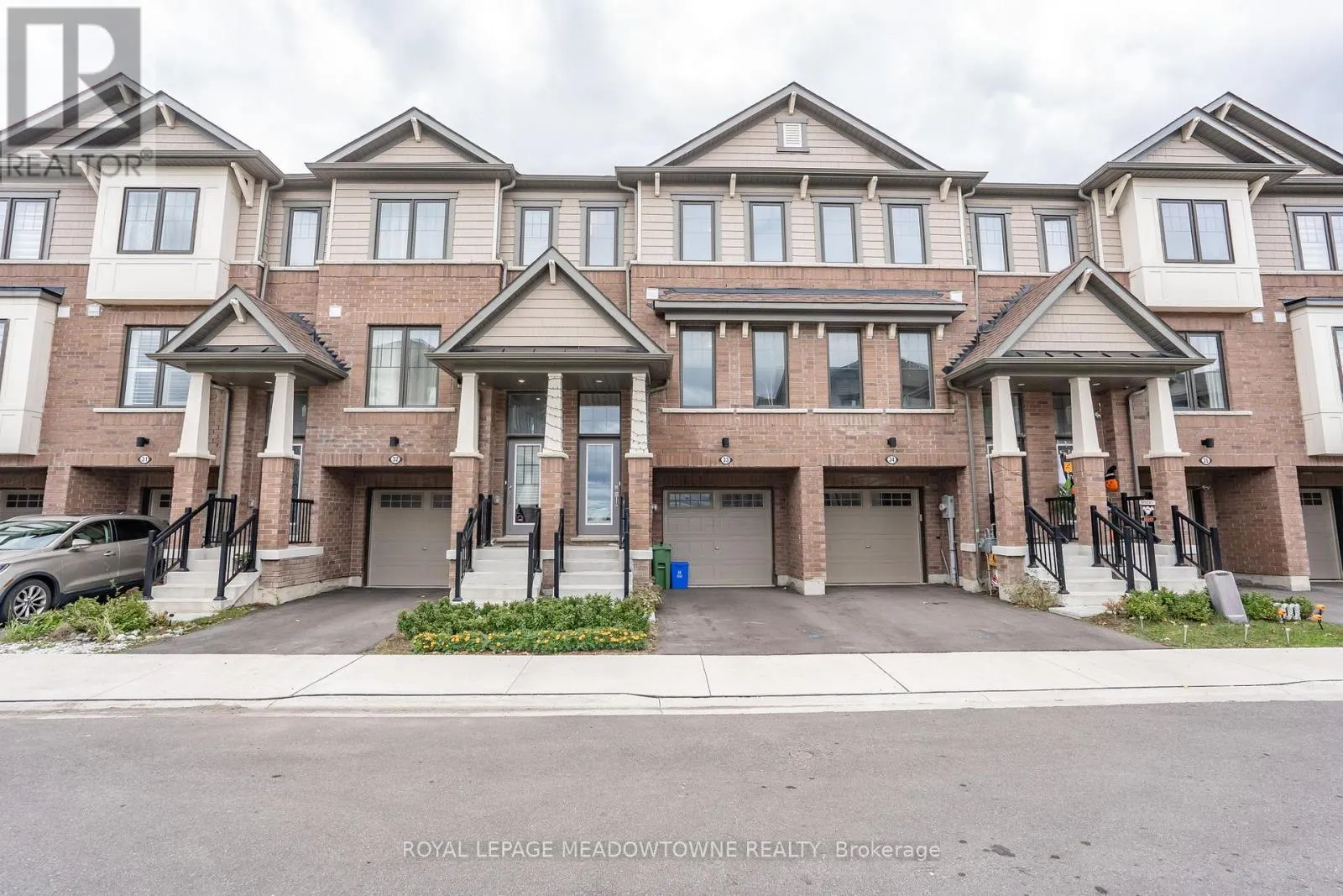 33 - 185 BEDROCK DRIVE