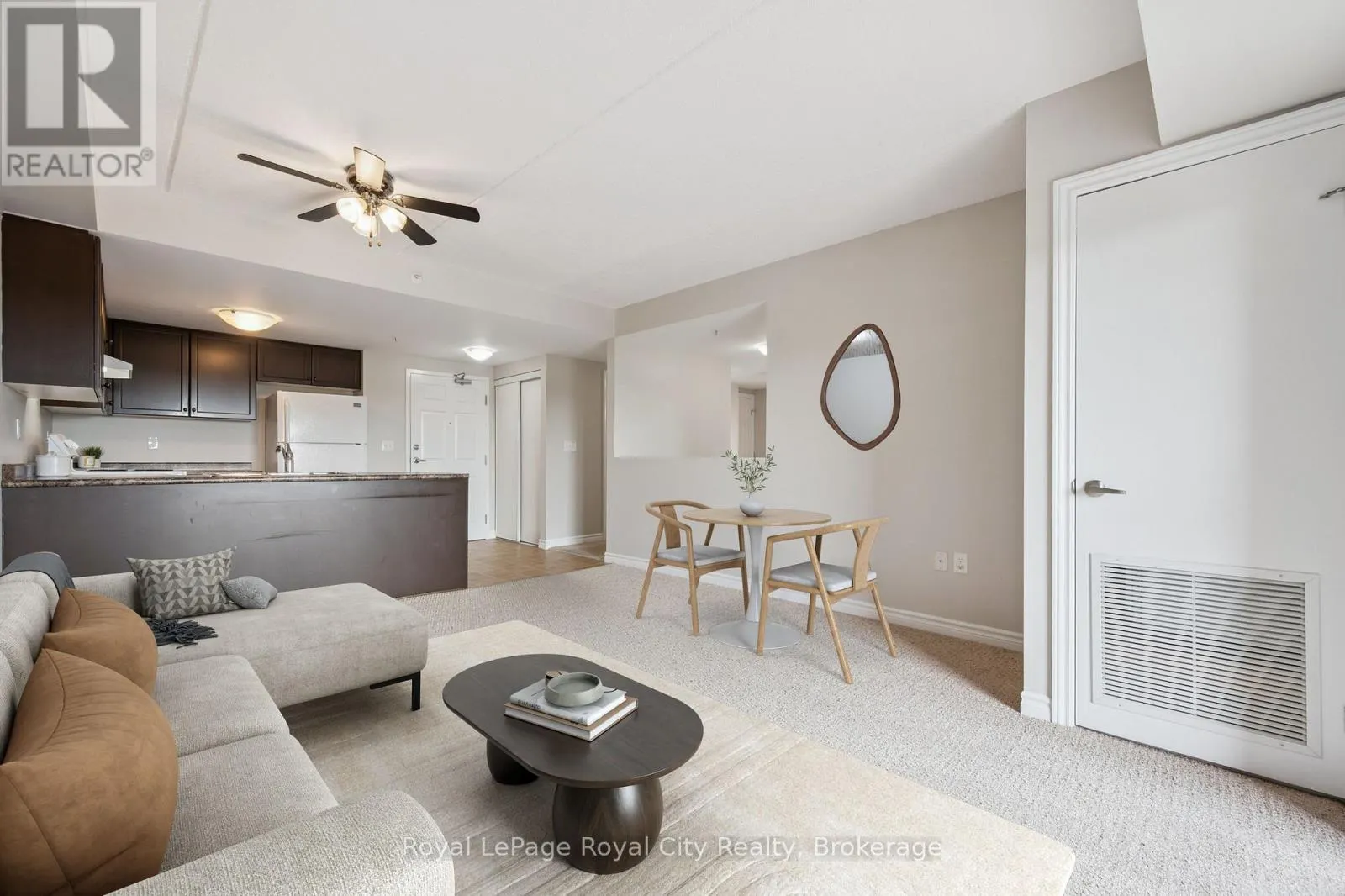 313 - 60 LYNNMORE STREET, #313