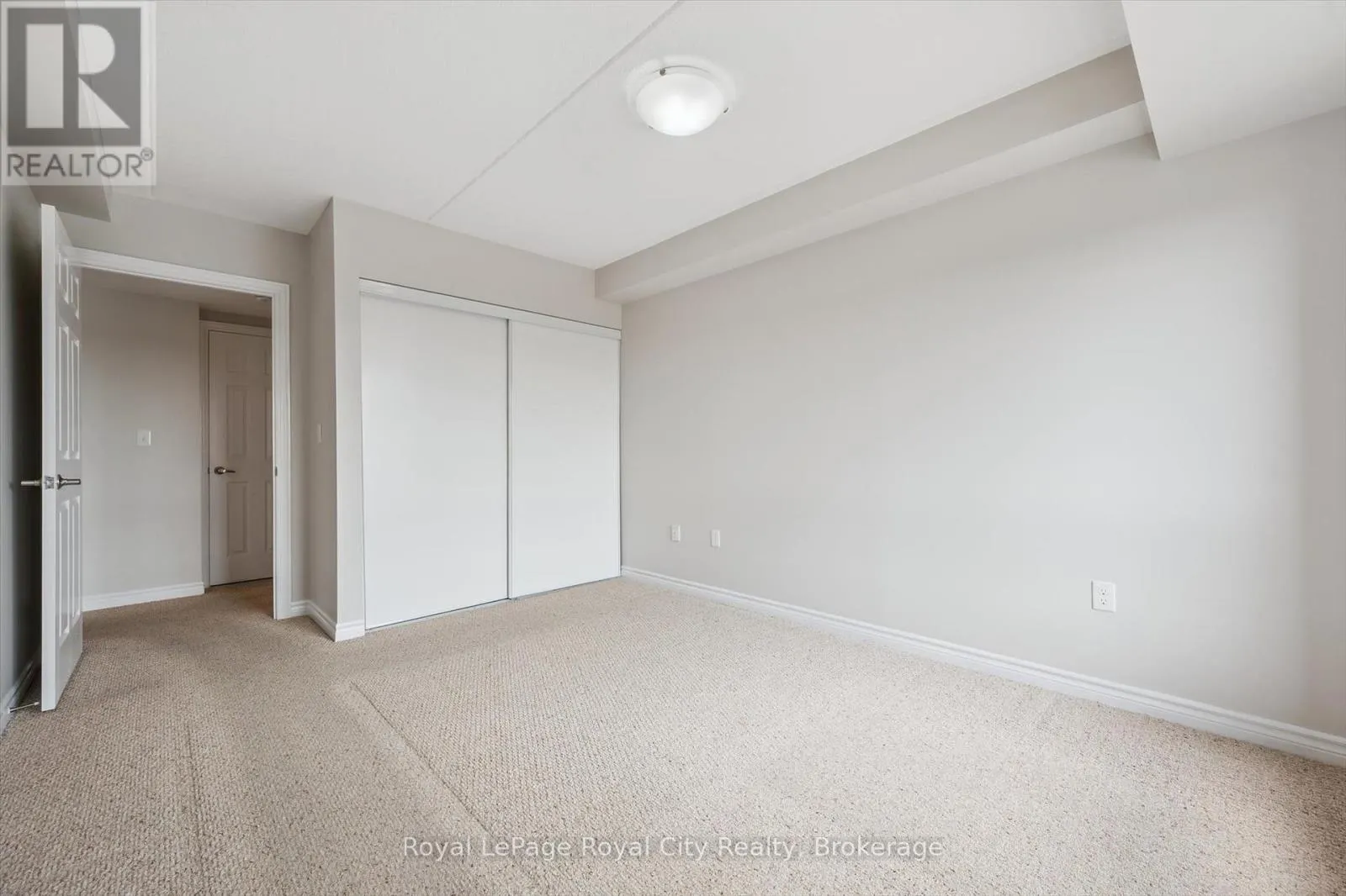 313 - 60 LYNNMORE STREET, #313