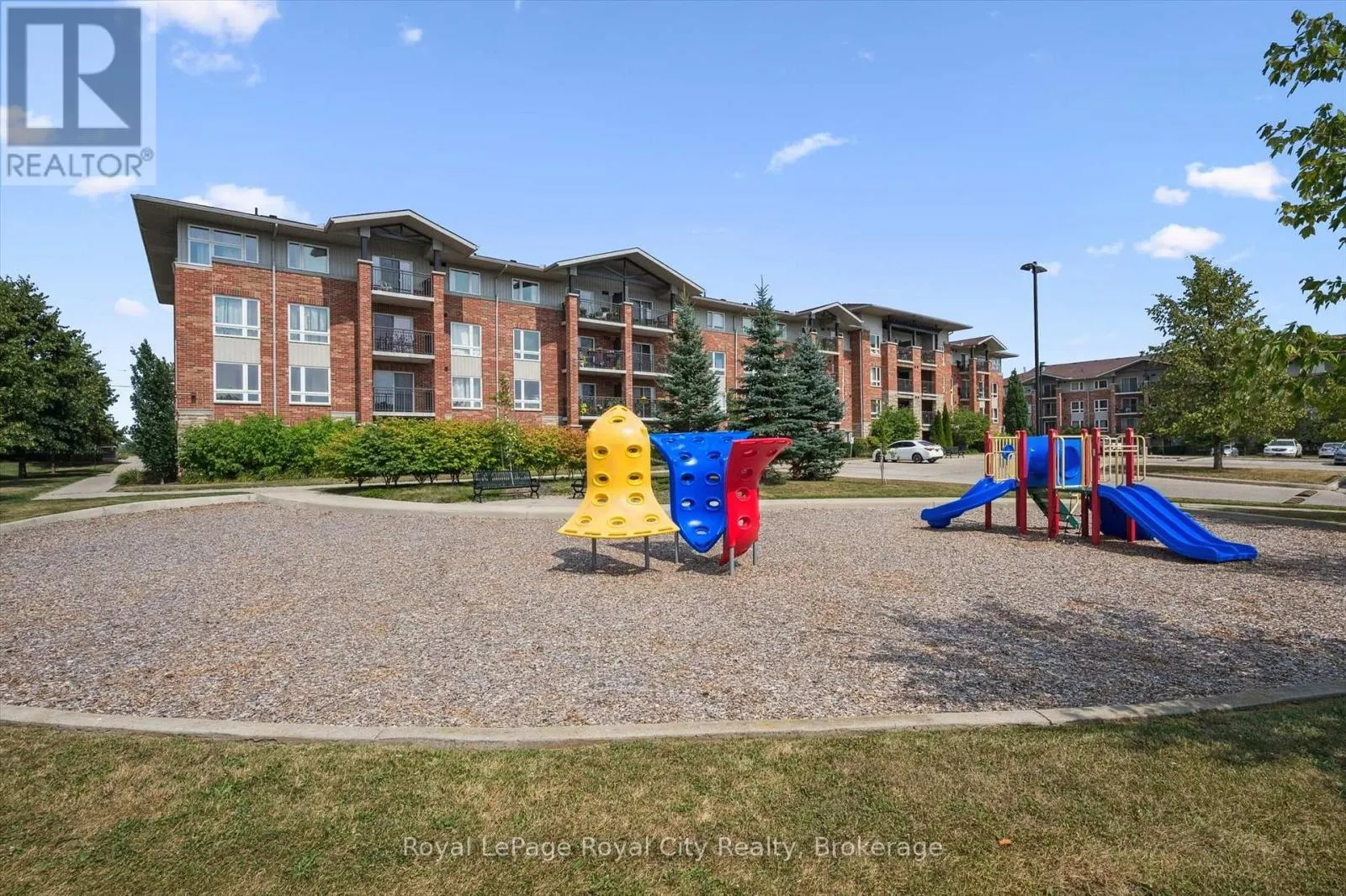 313 - 60 LYNNMORE STREET, #313