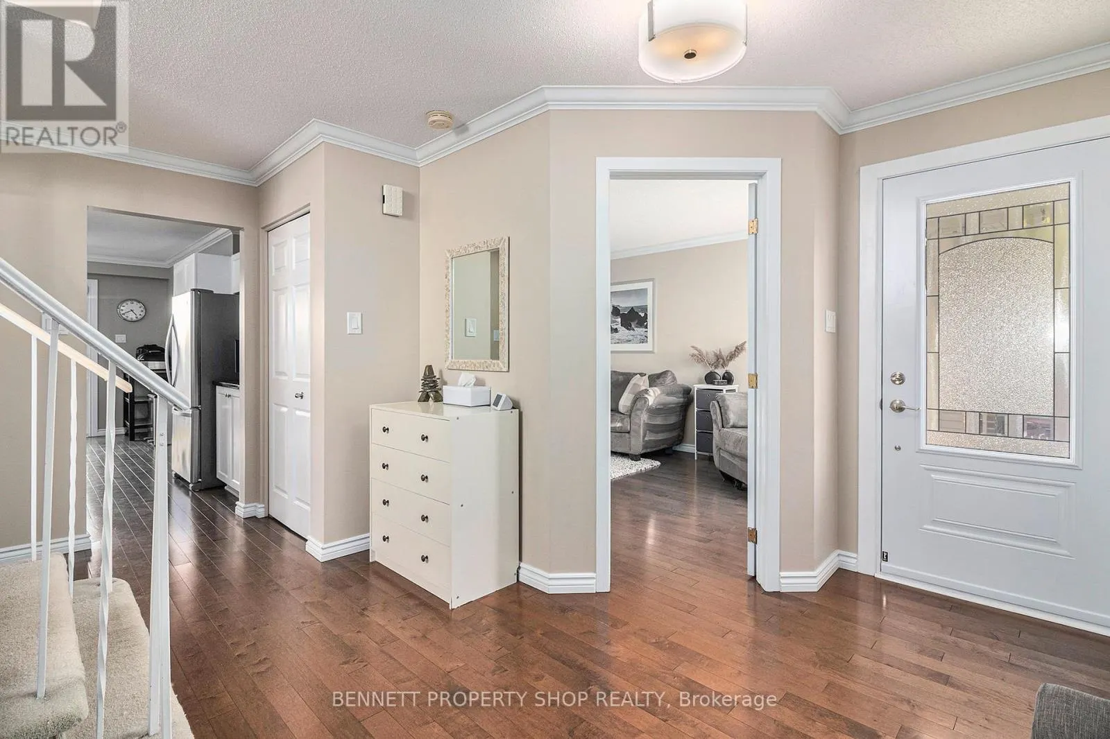 1865 LECLAIR CRESCENT