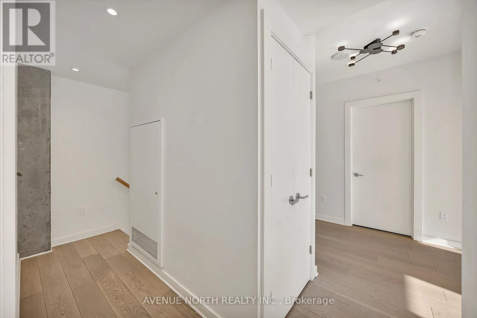 101 - 135 BARRETTE STREET