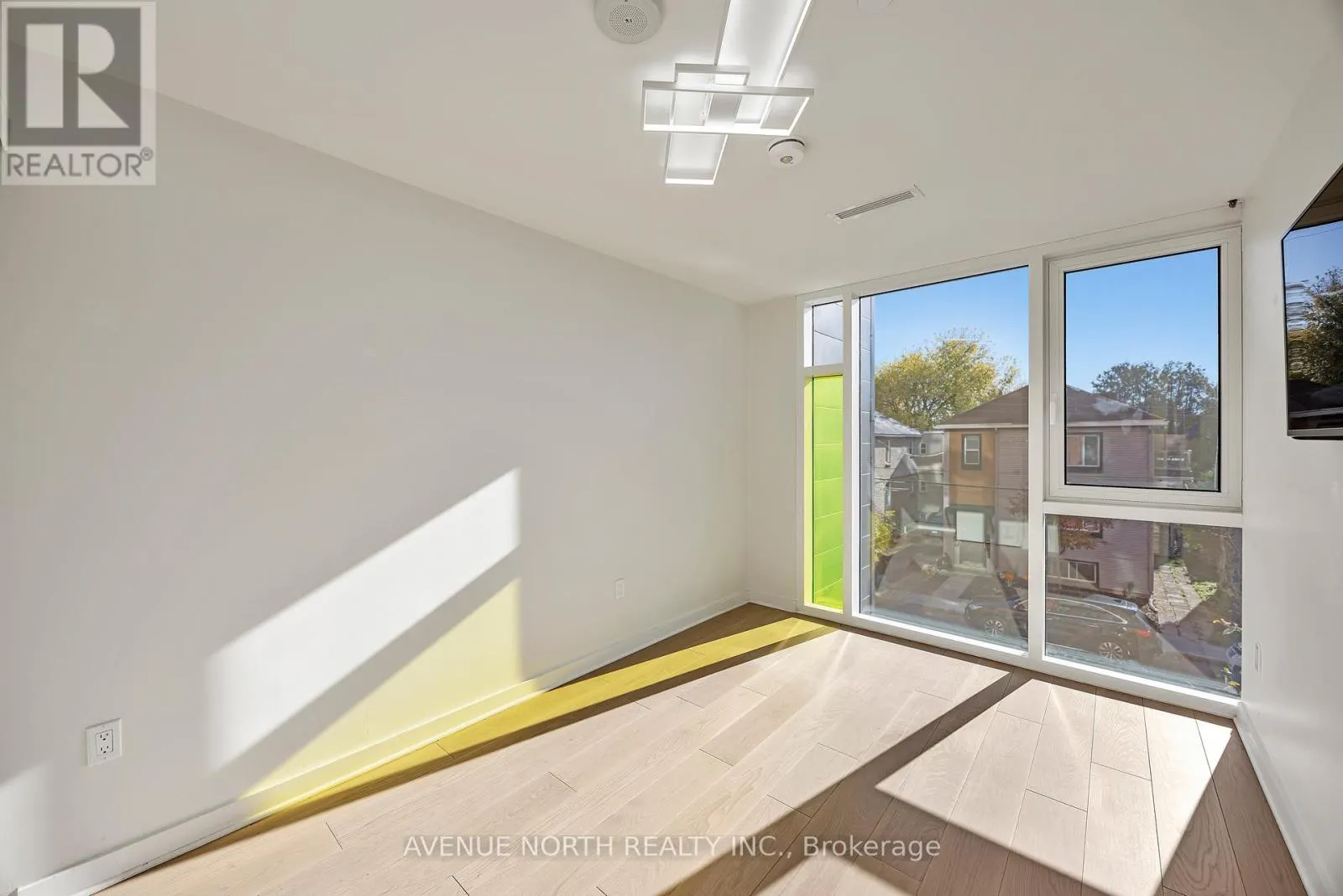 101 - 135 BARRETTE STREET