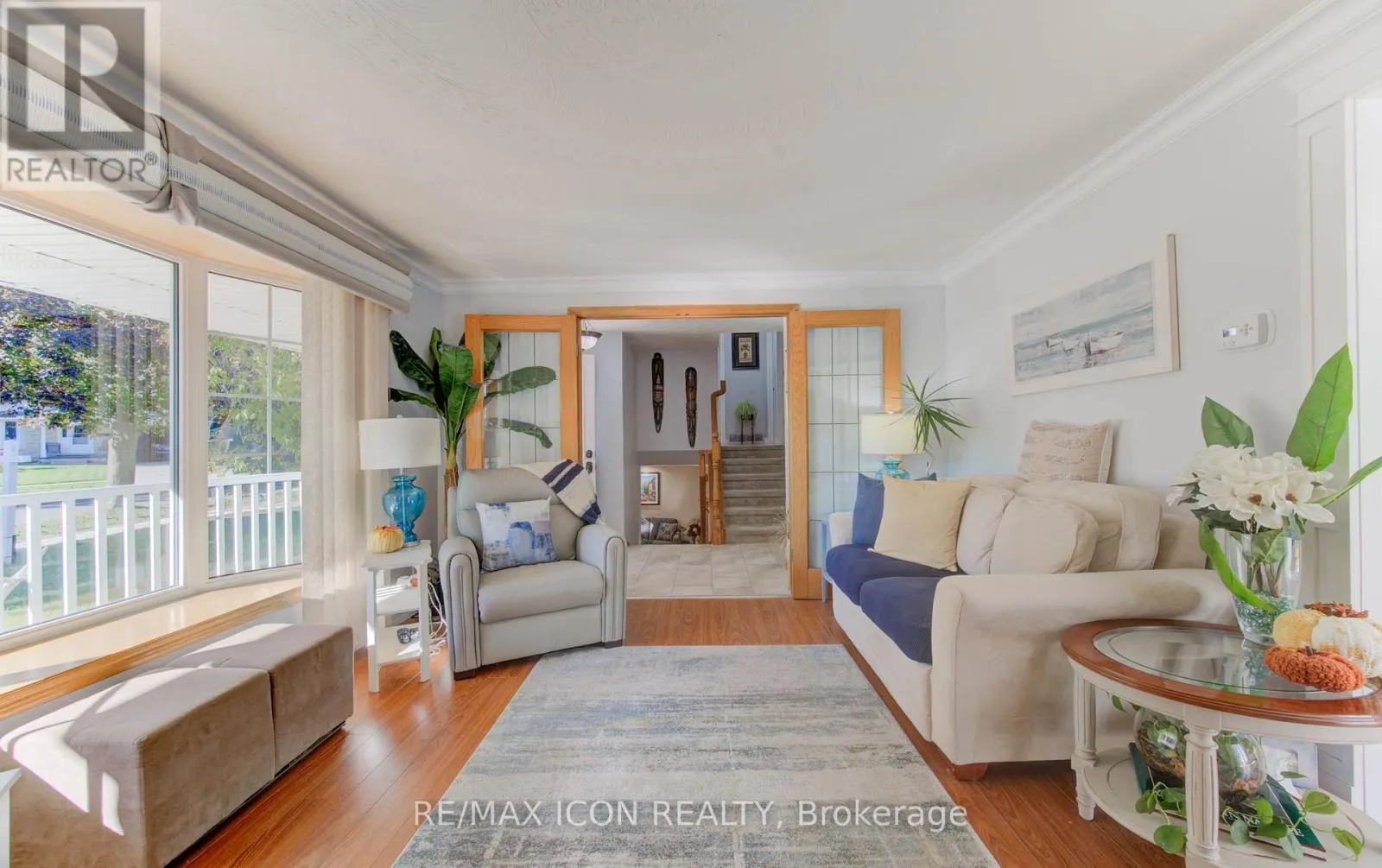 55 GRACEFIELD CRESCENT