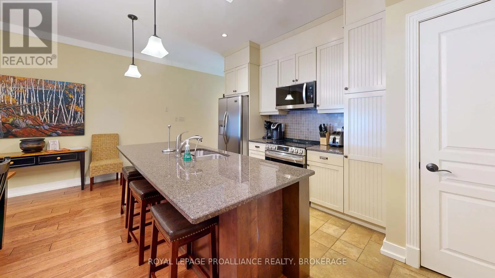 2-10 - 532 10TH CONCESSION ROAD, #2-10