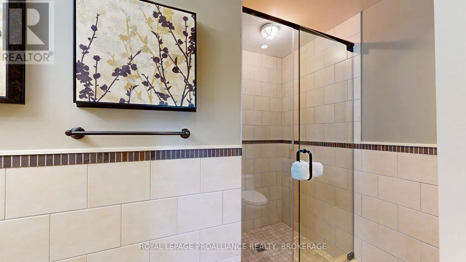 2-10 - 532 10TH CONCESSION ROAD, #2-10