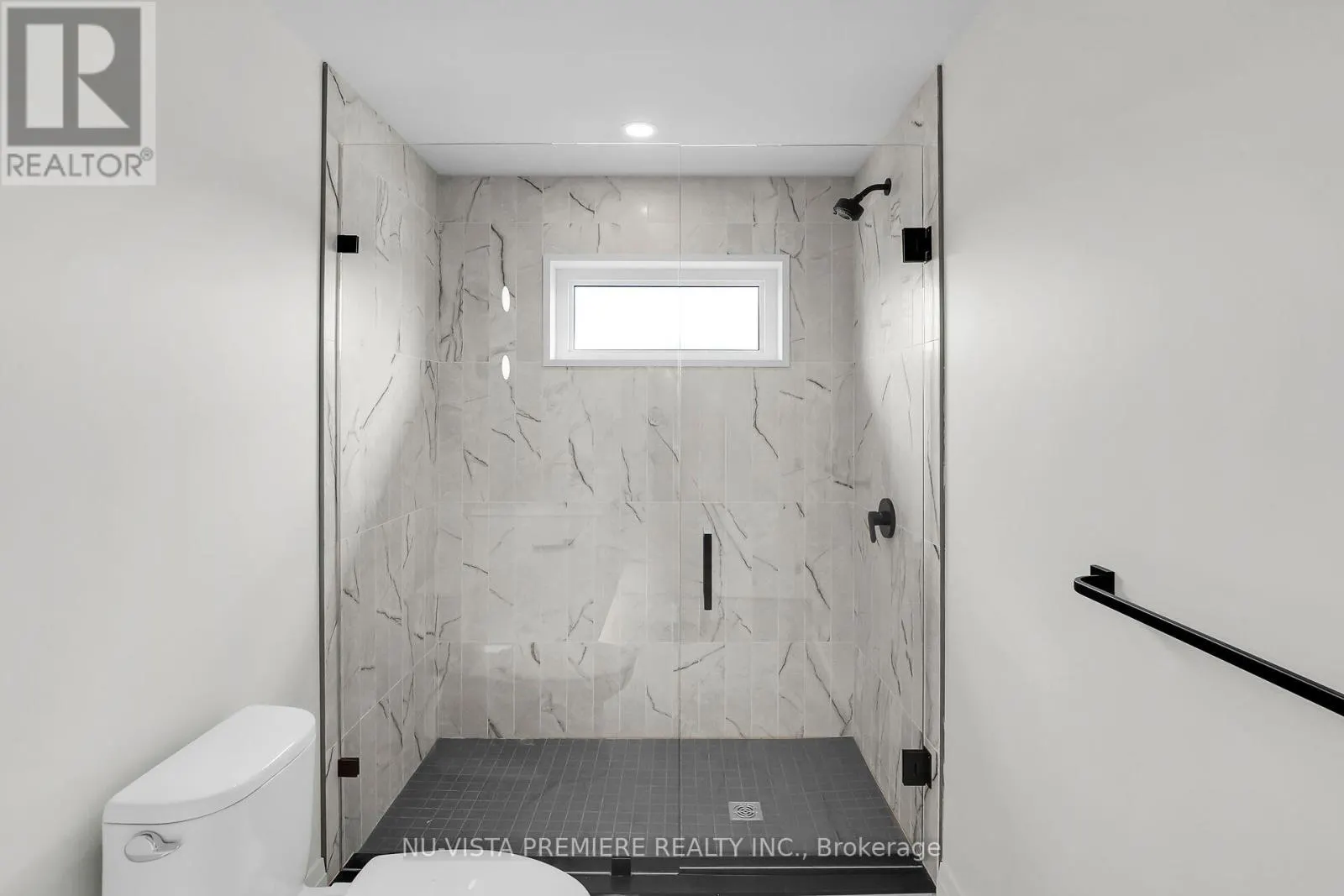 7301 SILVER CREEK CIRCLE