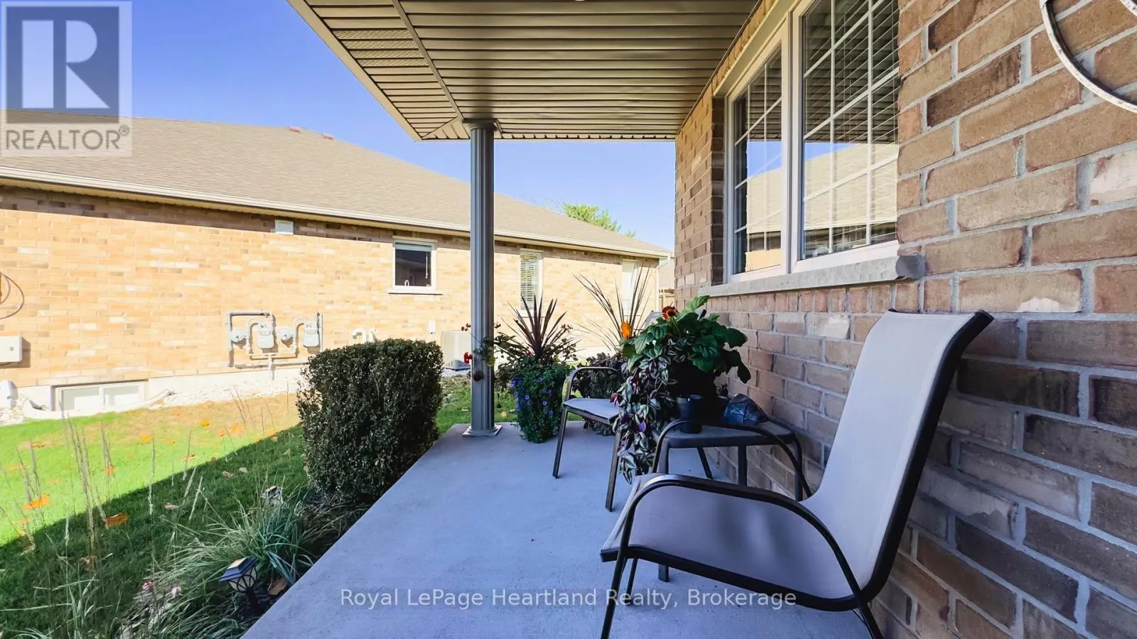 13 - 33 FAIRHAVEN LANE, #13