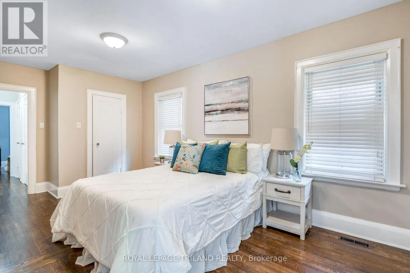 418 CHEAPSIDE STREET