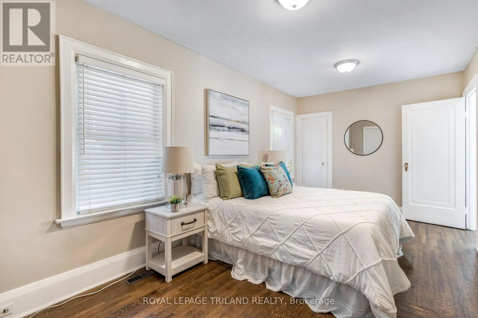 418 CHEAPSIDE STREET