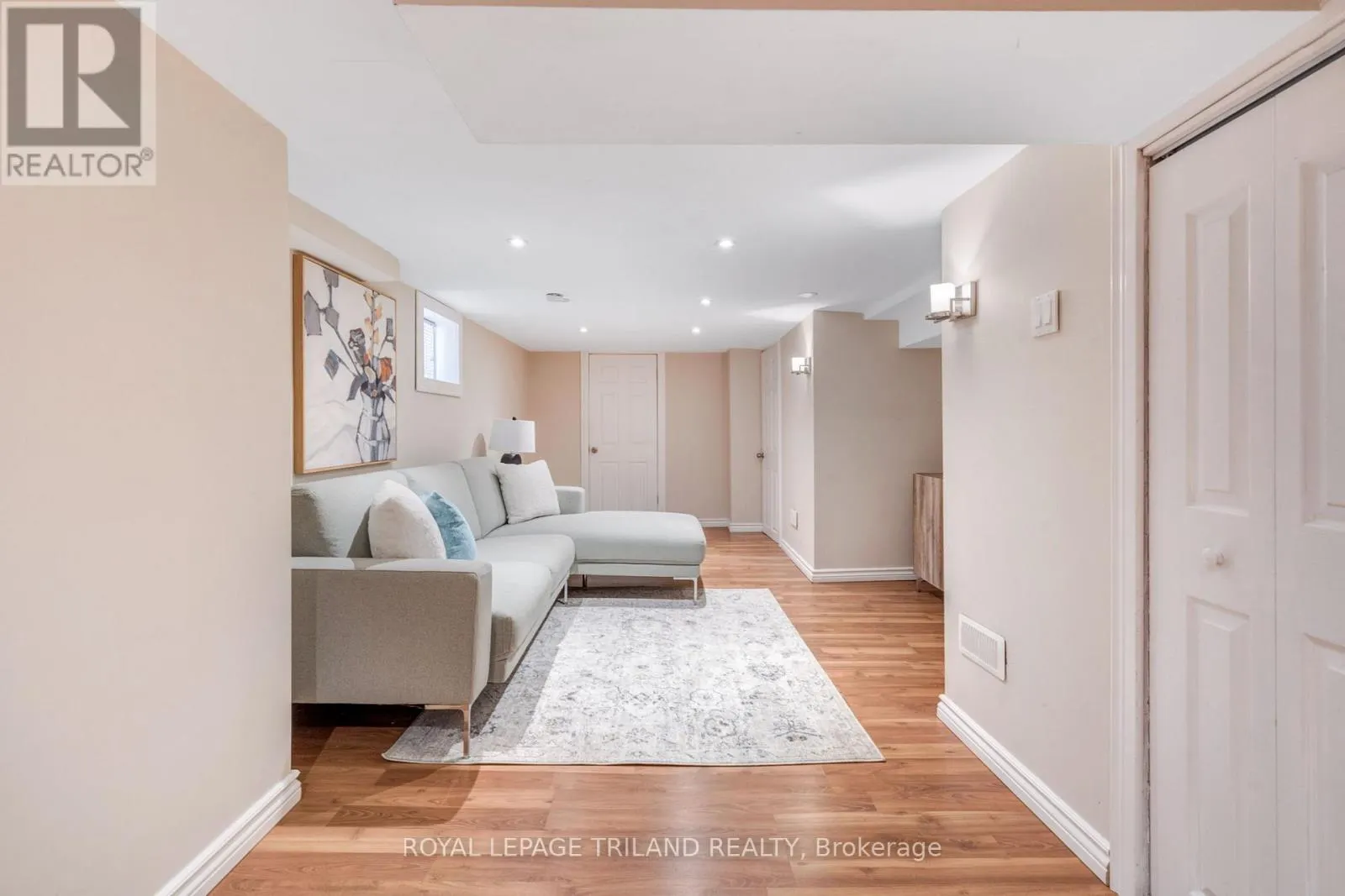 418 CHEAPSIDE STREET