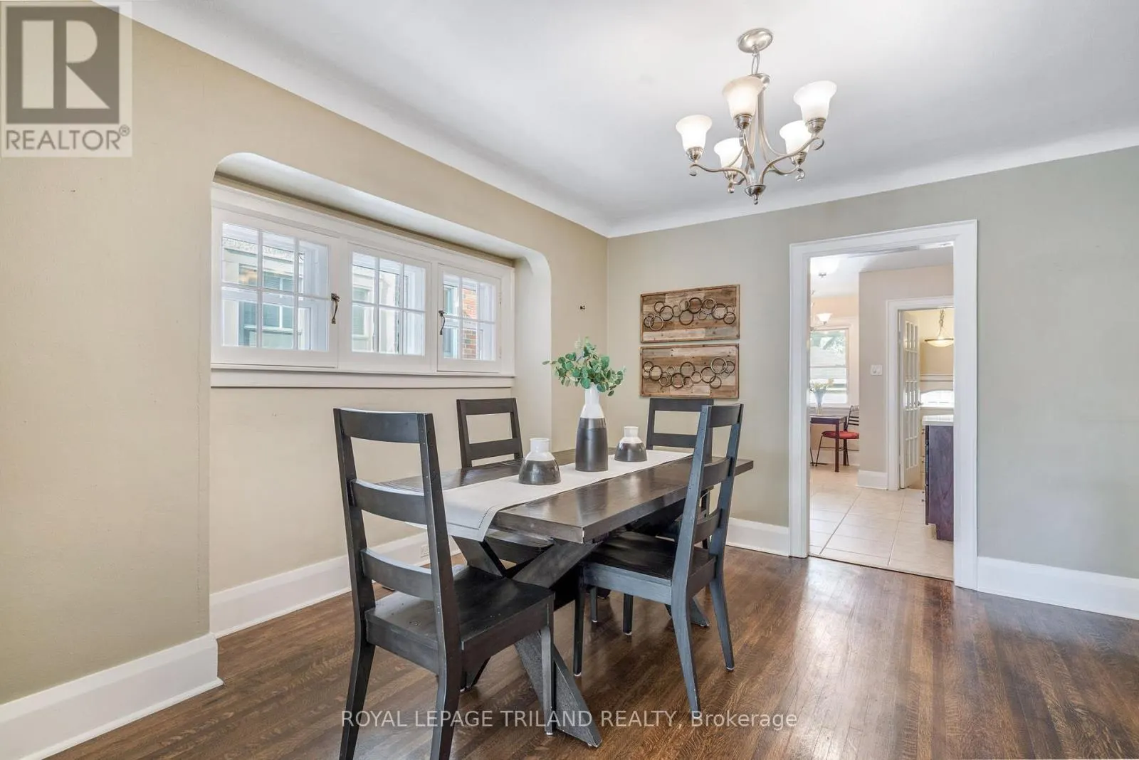 418 CHEAPSIDE STREET