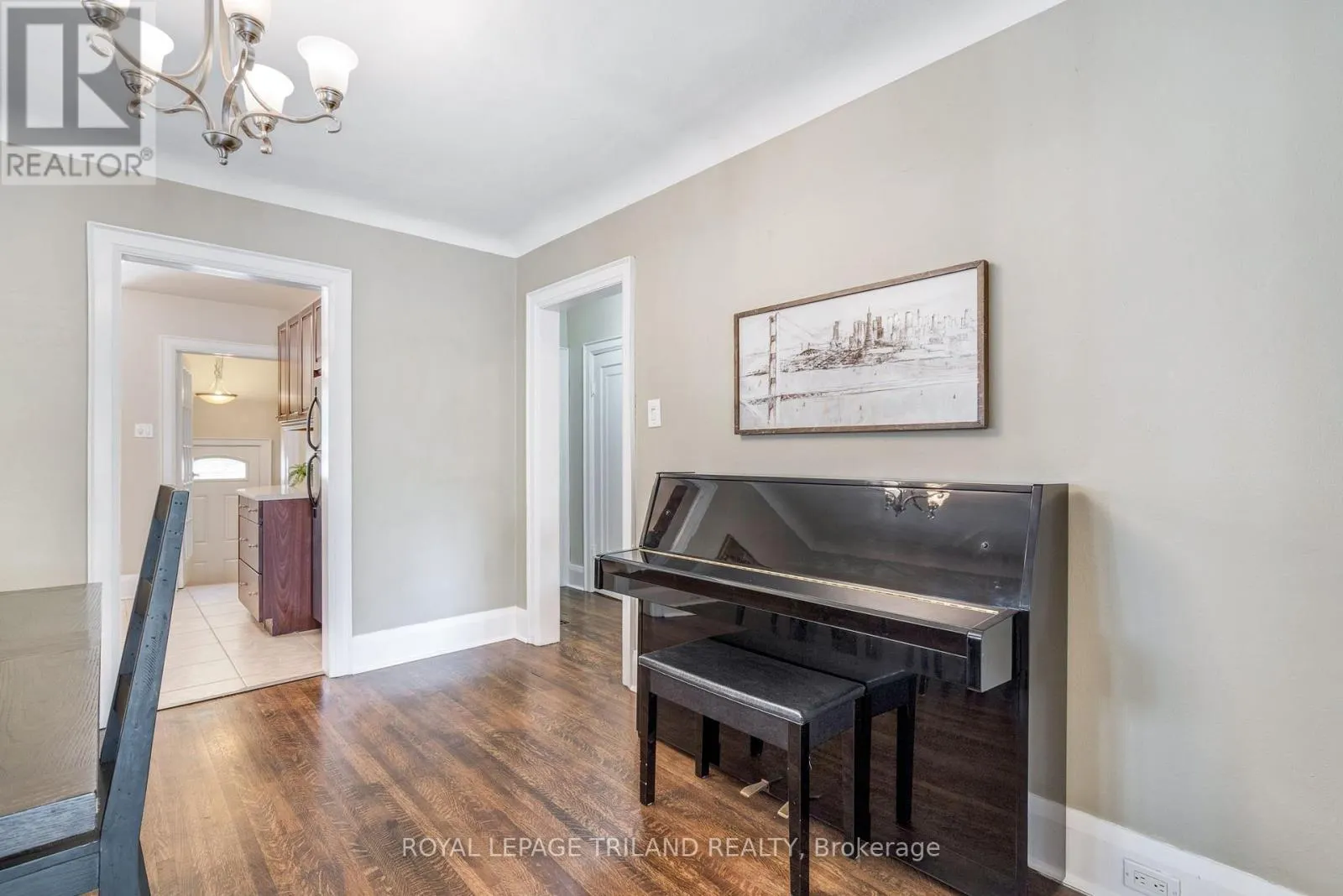 418 CHEAPSIDE STREET