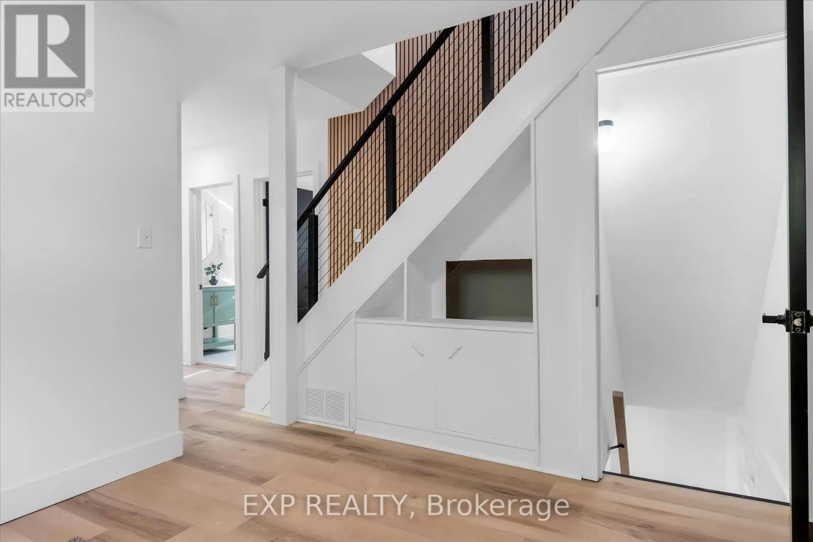 39 GRANDFIELD STREET