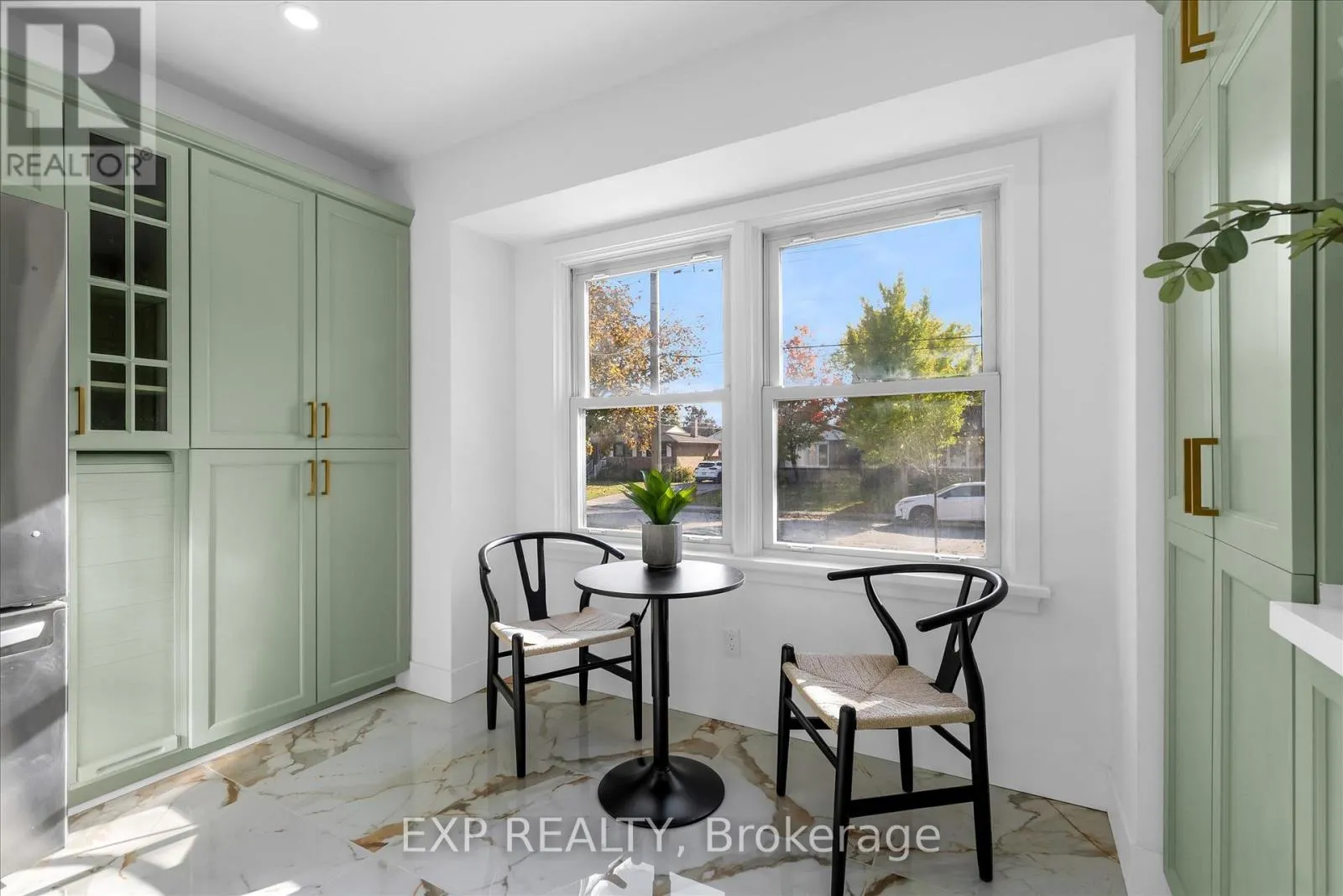 39 GRANDFIELD STREET