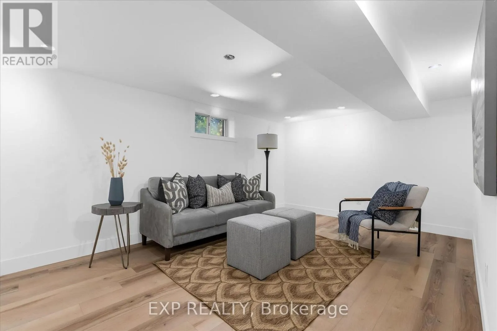 39 GRANDFIELD STREET