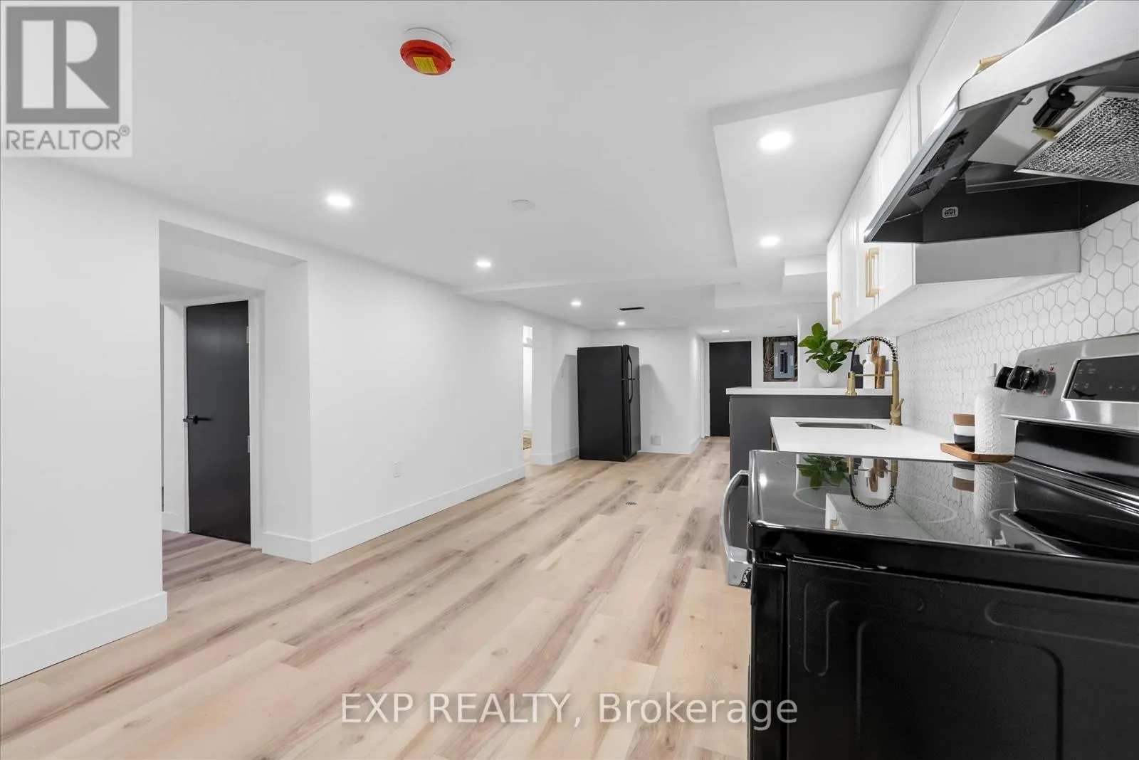 39 GRANDFIELD STREET