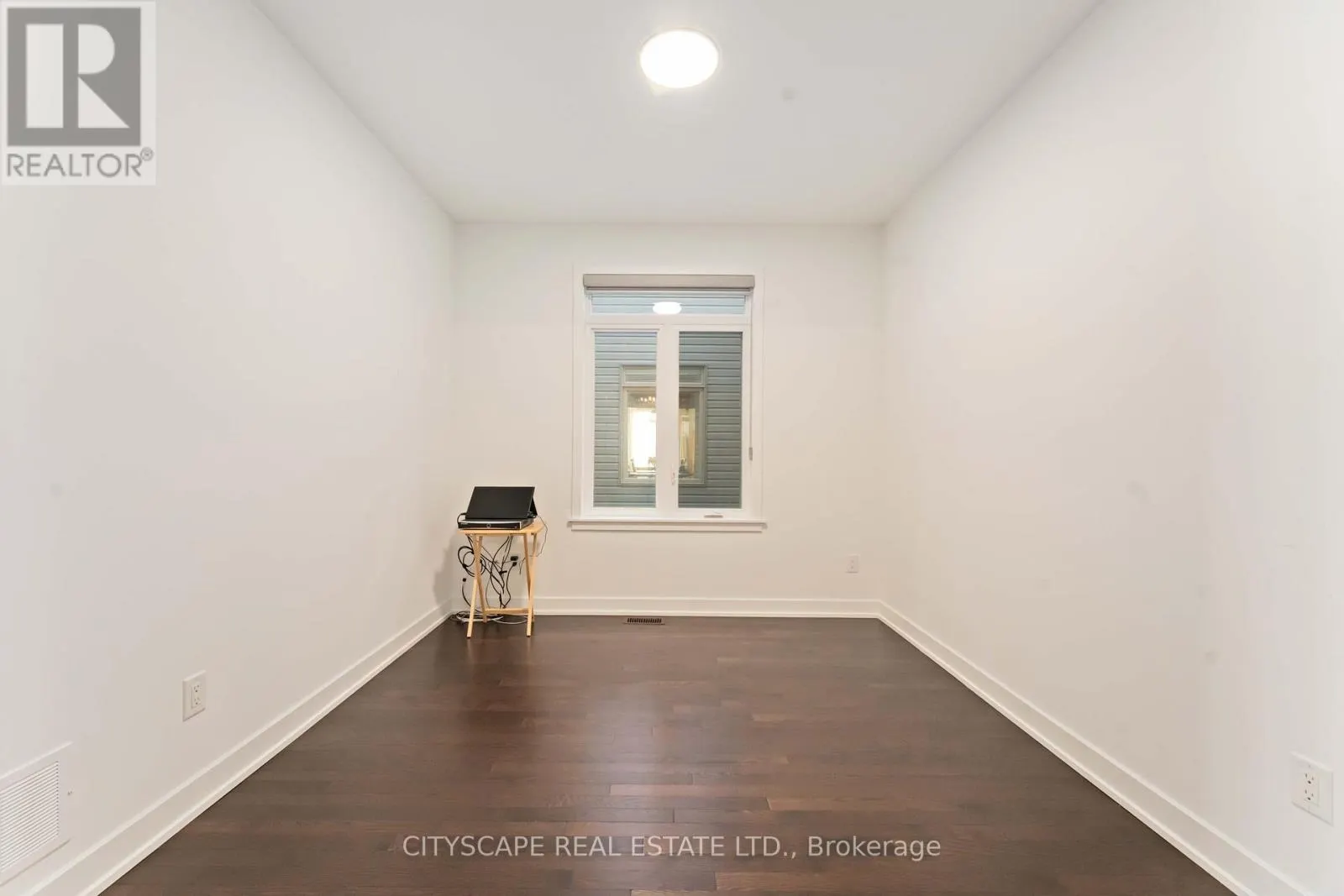 617 KENABEEK TERRACE