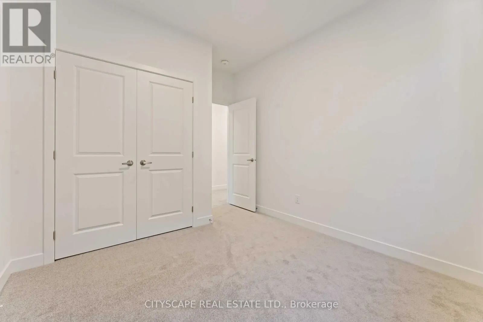 617 KENABEEK TERRACE