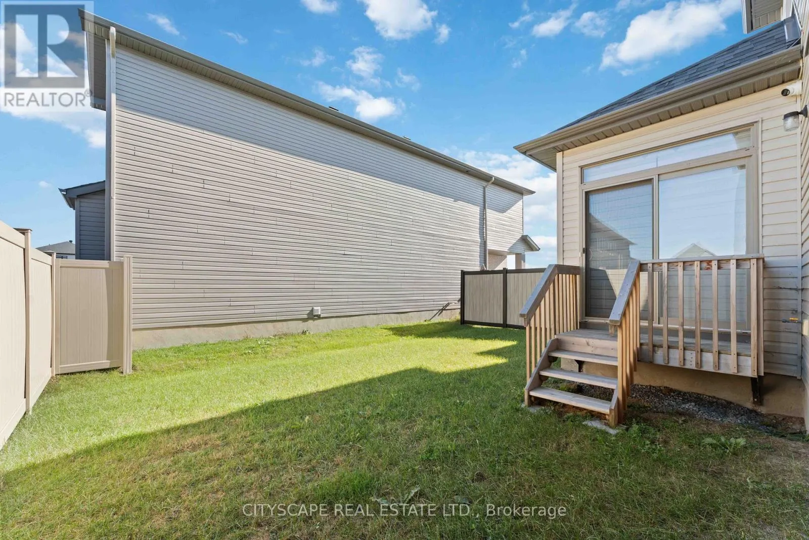 617 KENABEEK TERRACE