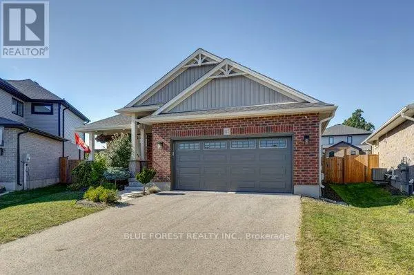 125 OLD FIELD LANE S