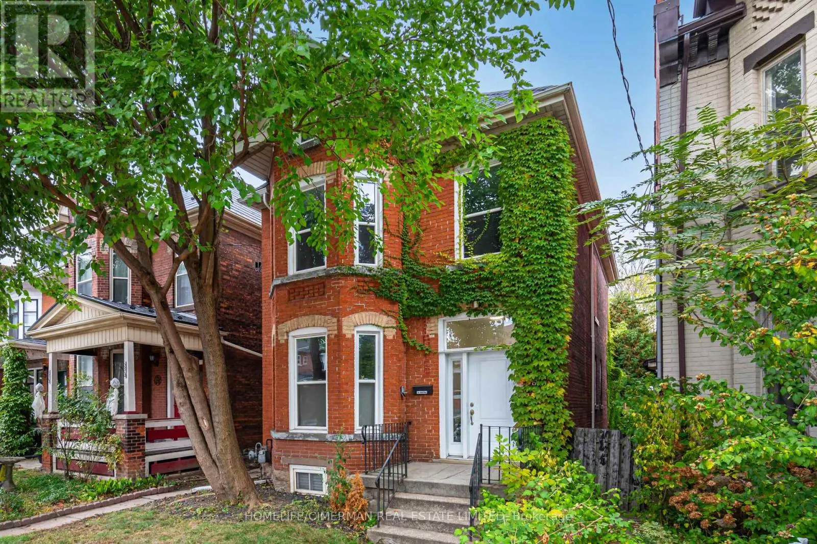 UNIT #2 - SECOND FLOOR - 67 WEST AVENUE N