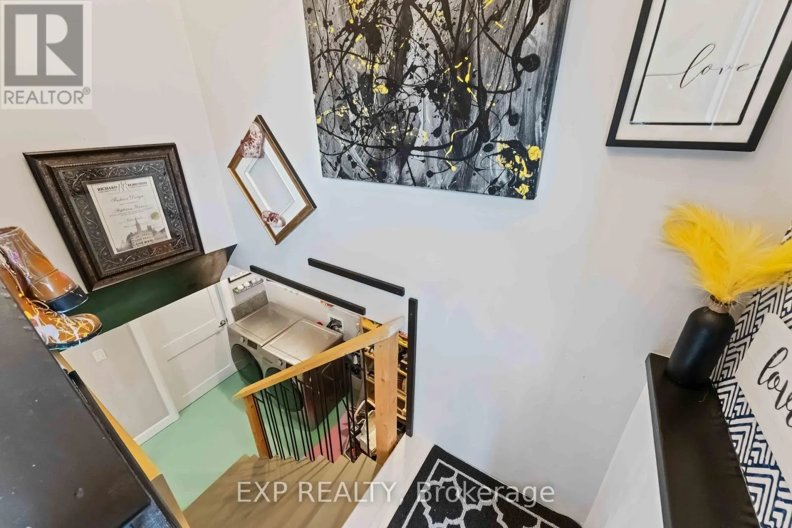 B - 1223 KITCHENER AVENUE