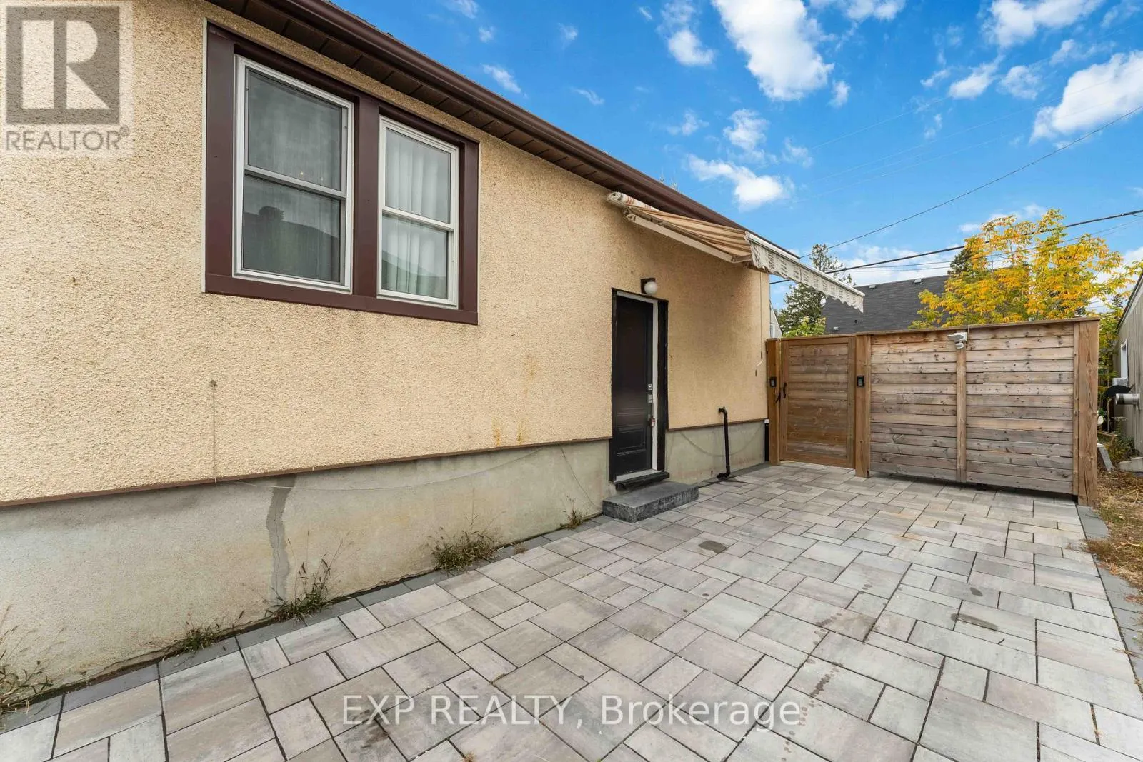 B - 1223 KITCHENER AVENUE