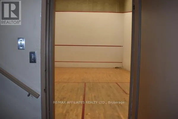 407 - 2760 CAROUSEL CRESCENT