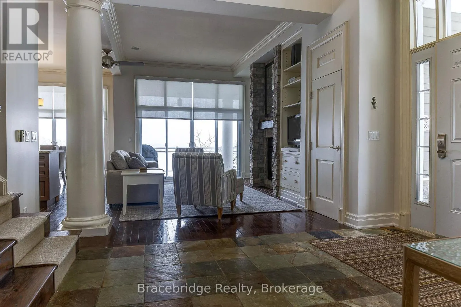 1869 MUSKOKA RD 118 W HIGHWAY