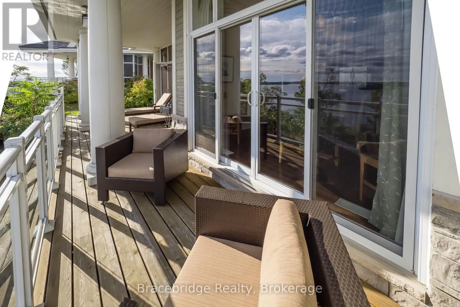 1869 MUSKOKA RD 118 W HIGHWAY