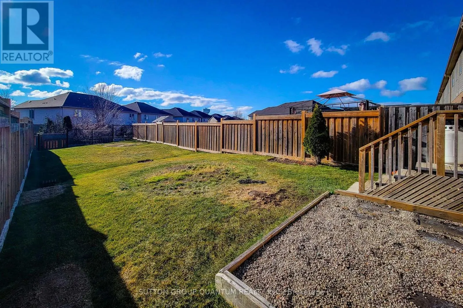 33 FAIRGROUNDS DRIVE