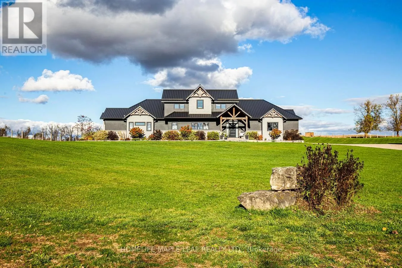 17 - 585437 COUNTY ROAD