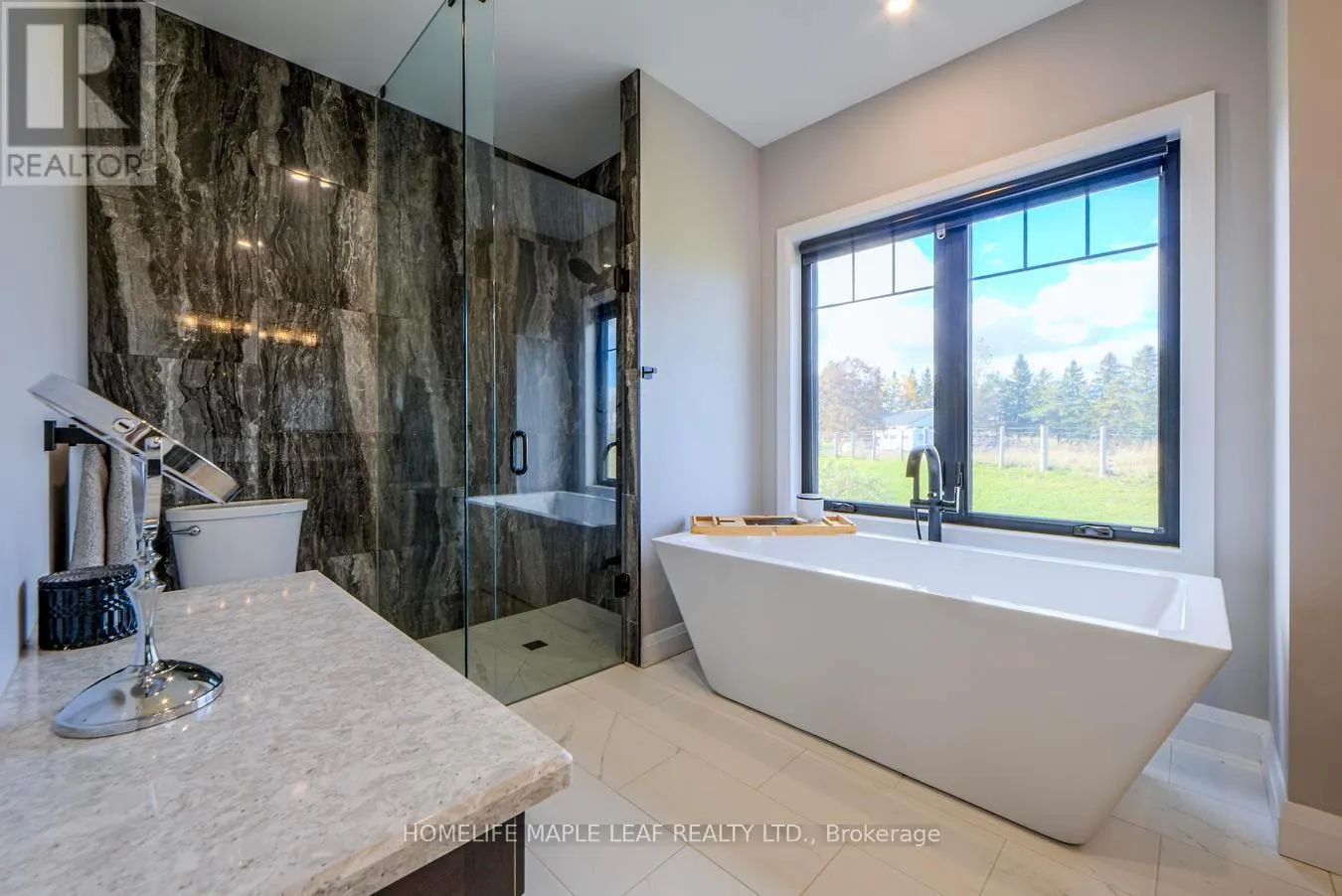 17 - 585437 COUNTY ROAD