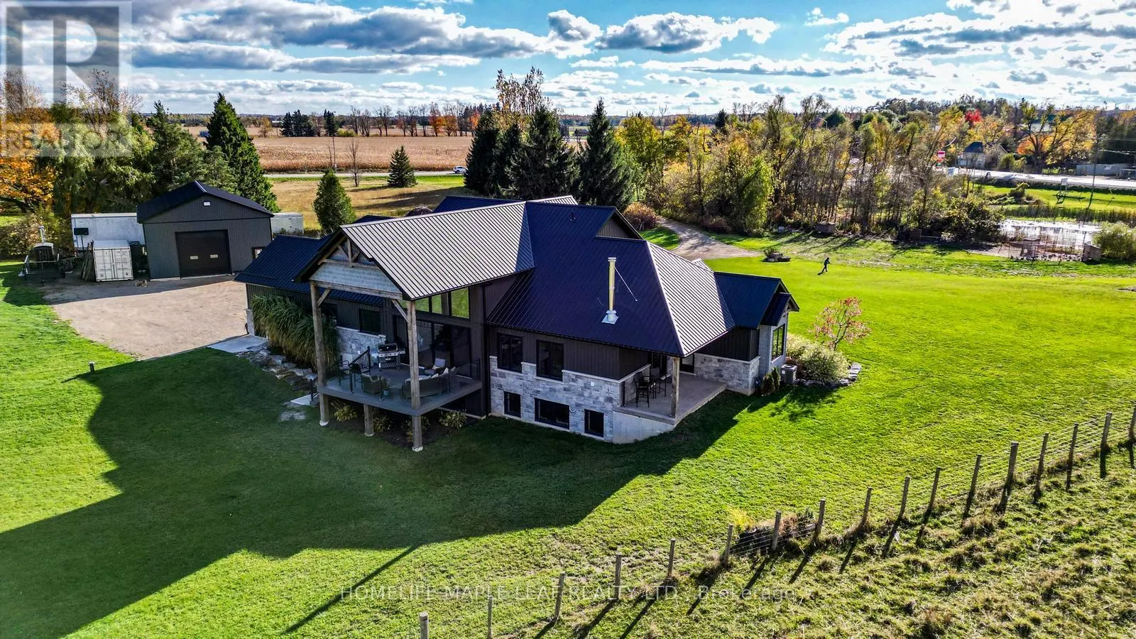 17 - 585437 COUNTY ROAD