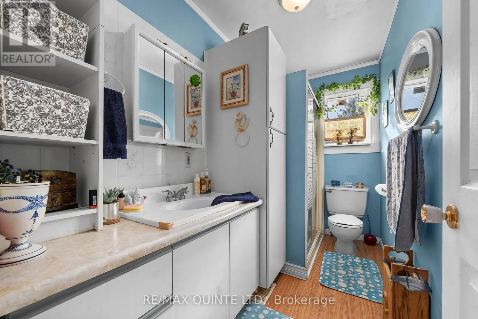 144 WELLINGTON STREET