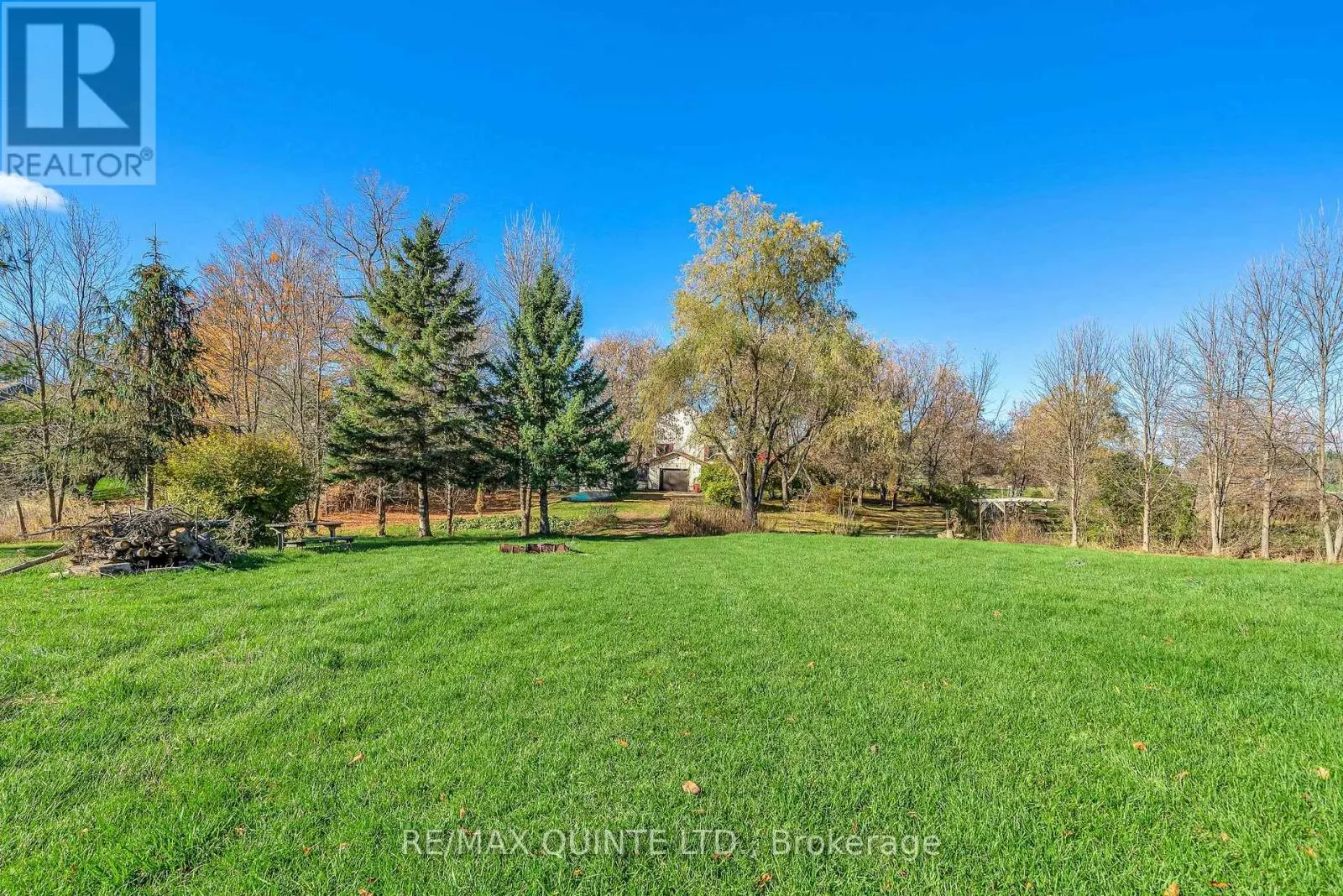 144 WELLINGTON STREET