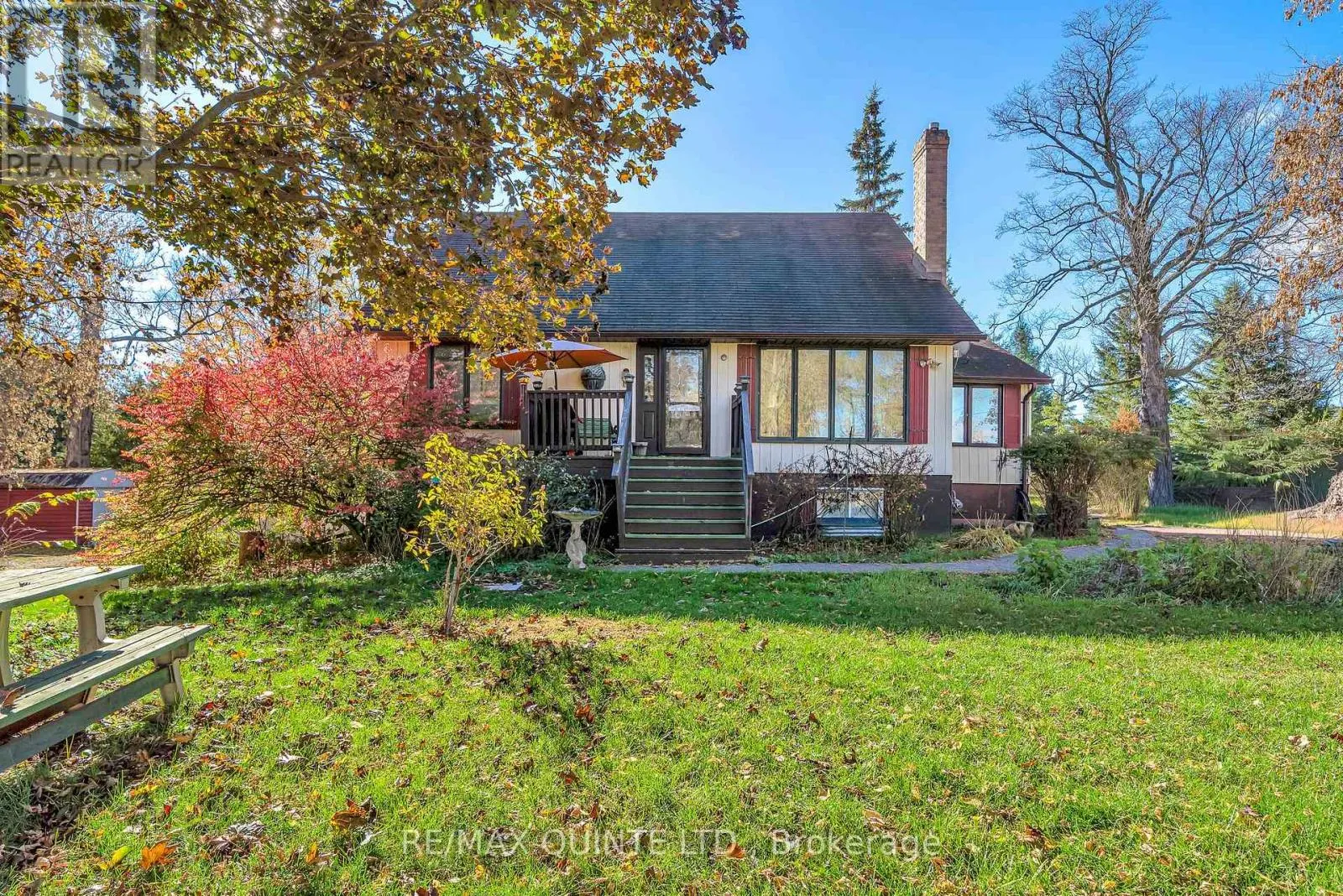 144 WELLINGTON STREET