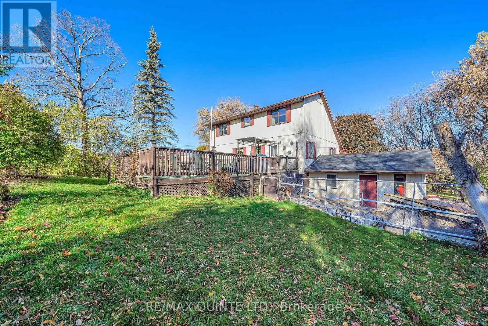 144 WELLINGTON STREET