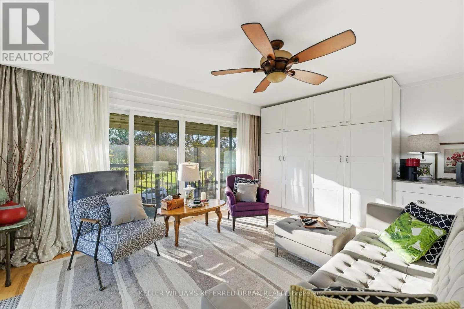 6 - 162 CHURCH STREET