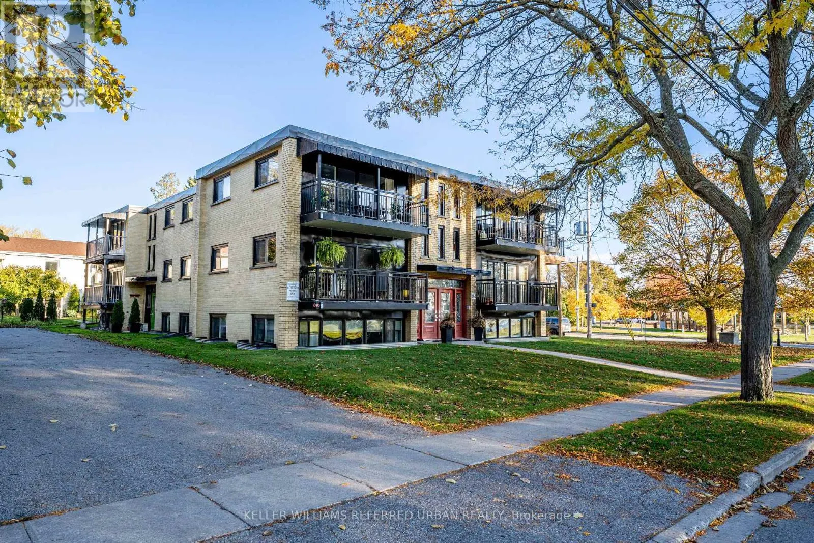 6 - 162 CHURCH STREET