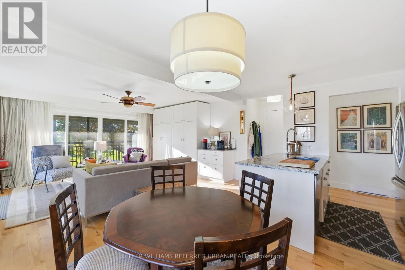 6 - 162 CHURCH STREET